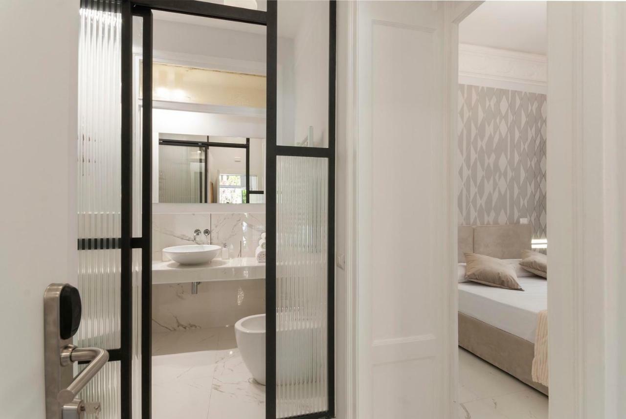 Bea Suites Luxury Rooms Rom Eksteriør billede